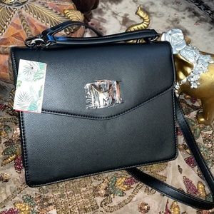 BADGLEY   MISCHKA Crossbody with handle